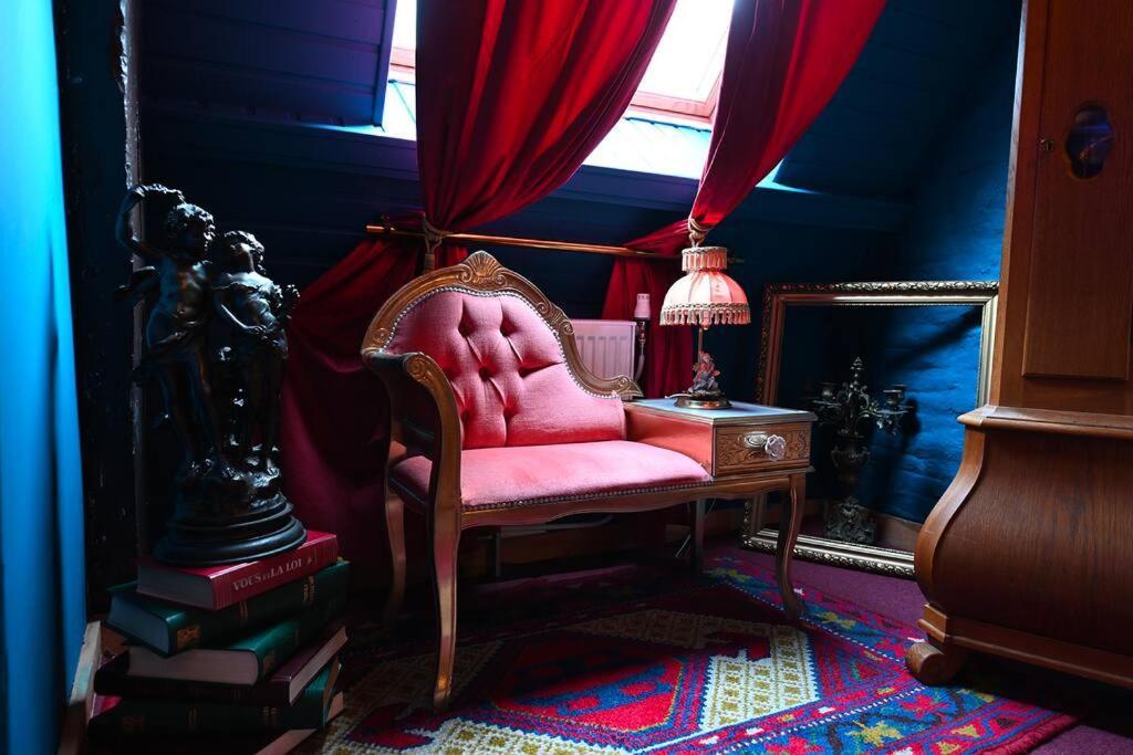 Charme Baroque/Sejour Romantique Монс Экстерьер фото